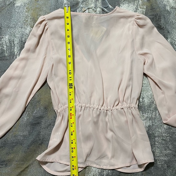 Alythea V-Neck Gathered Knot Jeweled Cuff Top - Picture 7 of 10